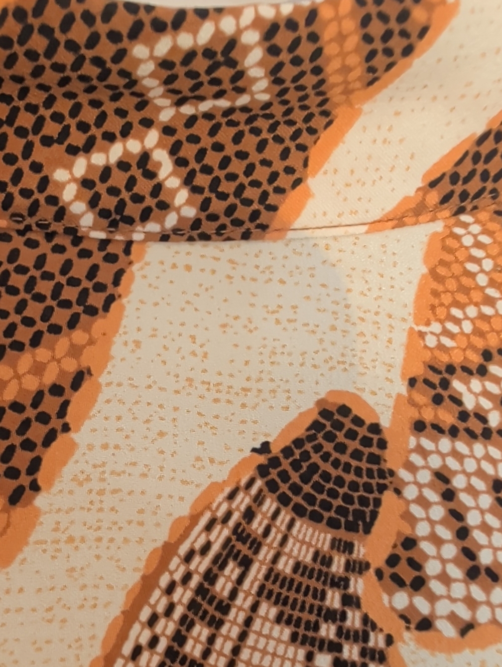 Rachel Zoe Blouse Brown Cream Tan Aztec Swirl-Print Long Gathered Sleeve L Top - Picture 3 of 15